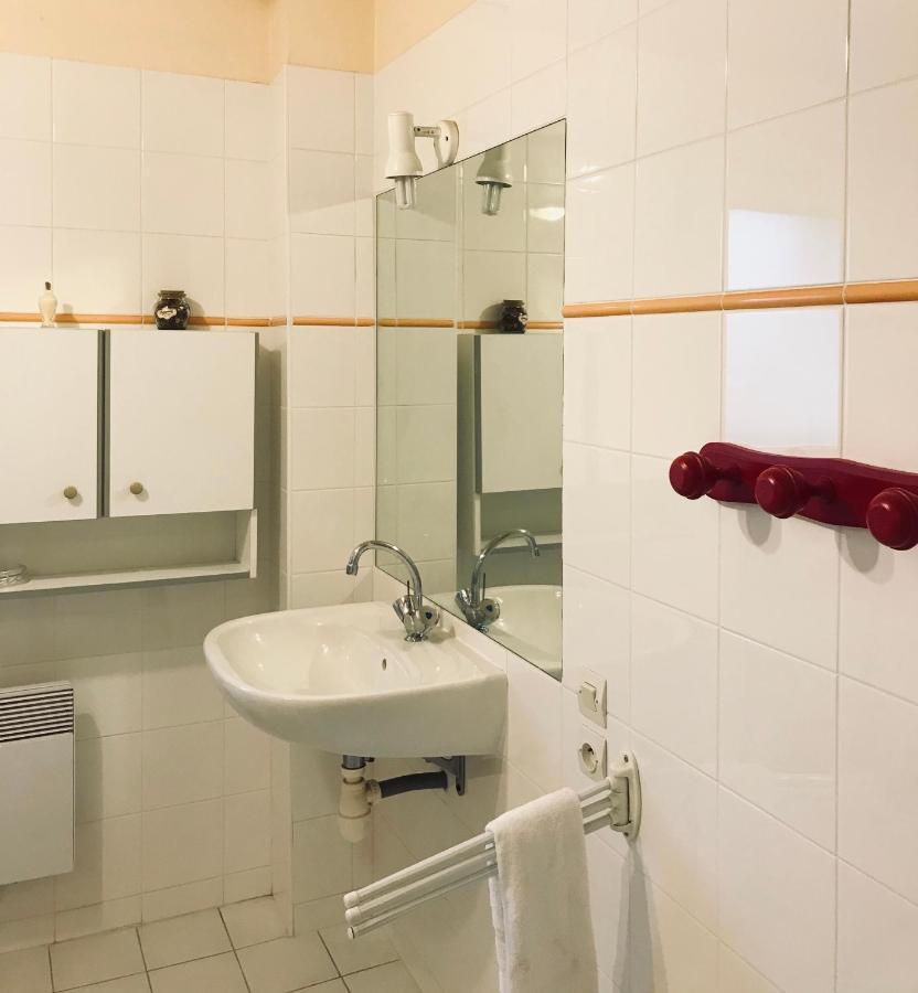 مبيت وإفطار Thoury La Ferme De La Maugerie المظهر الخارجي الصورة